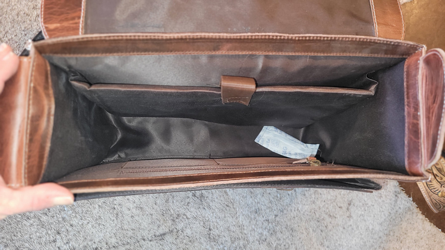 Laptop briefcase